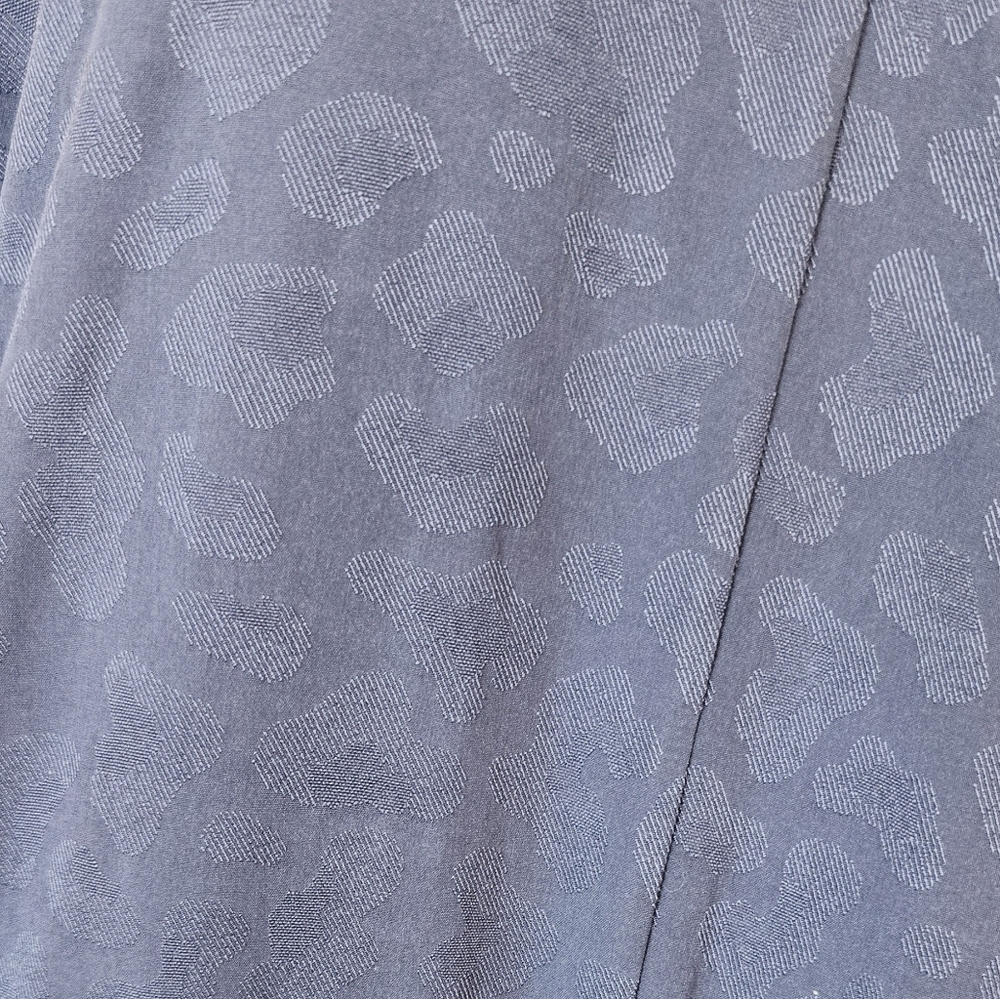 🏷️ATHLETA Brooklyn Textured Jumpsuit Jacquard Leopard Medieval Violet Size 20 - Picture 9 of 14